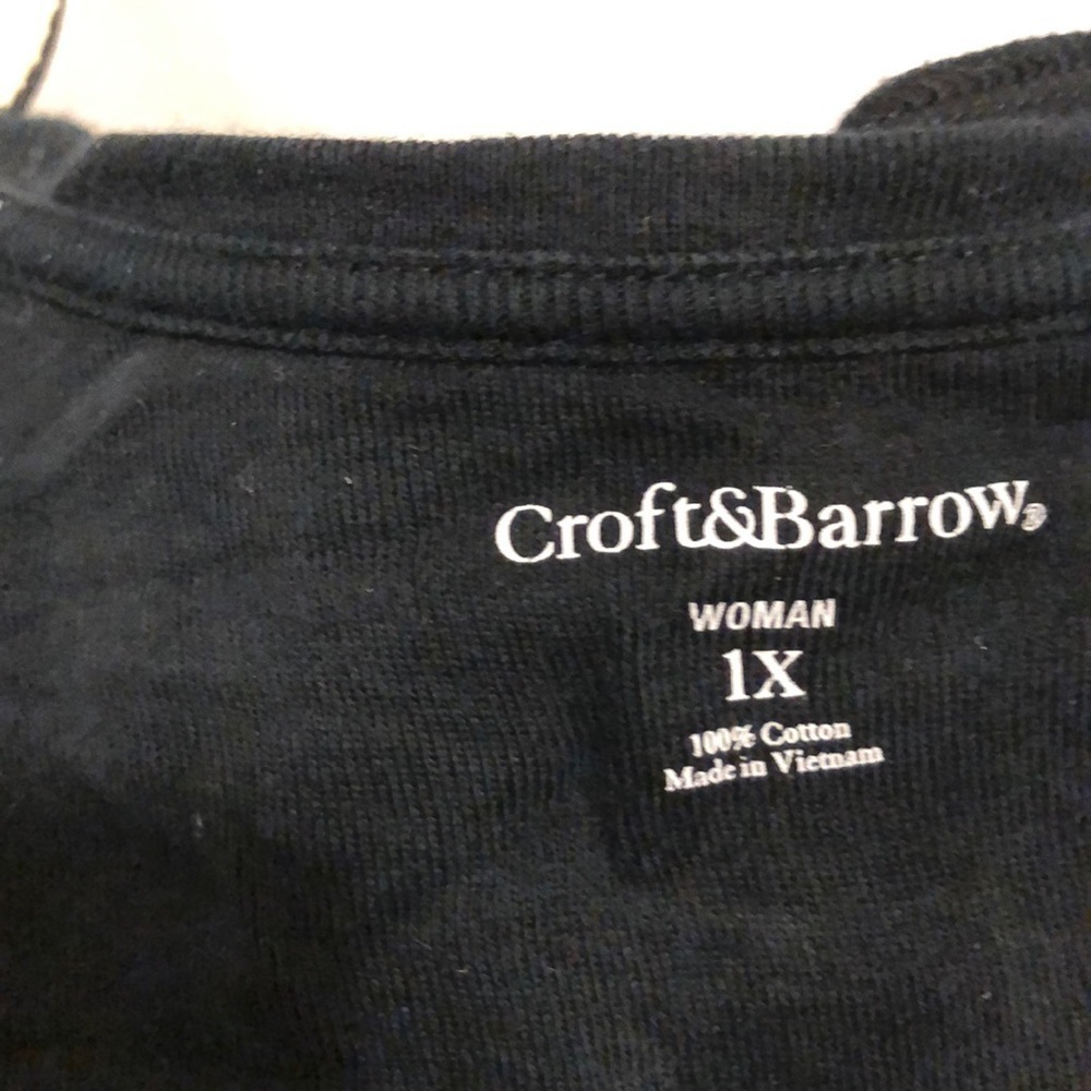 Crofts and Barrow Embroidered Tee - Picture 6 of 6